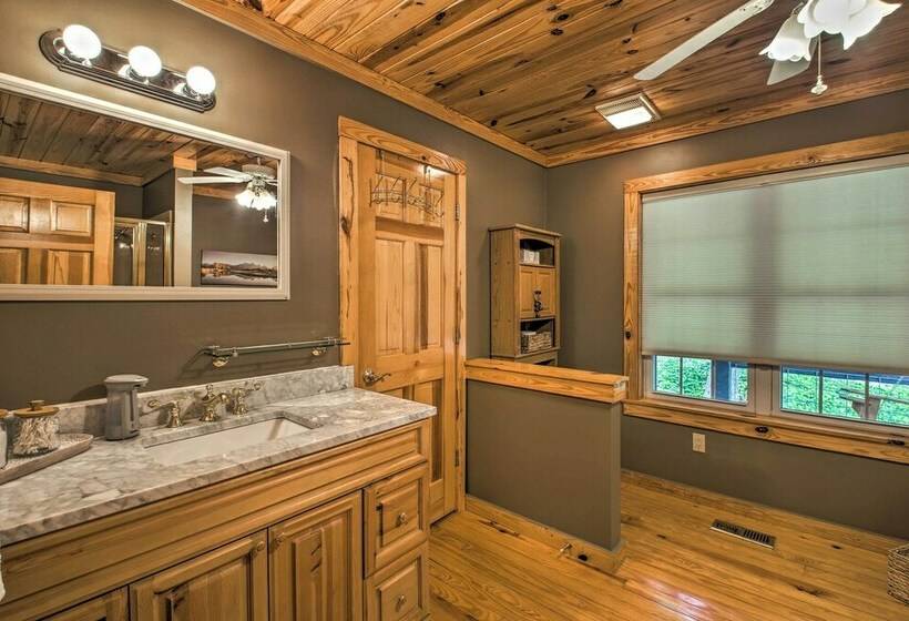 Kayaks & Boat Dock: Lakeside Hot Springs Retreat