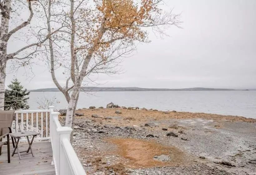 Mabel S Point   Brooklin