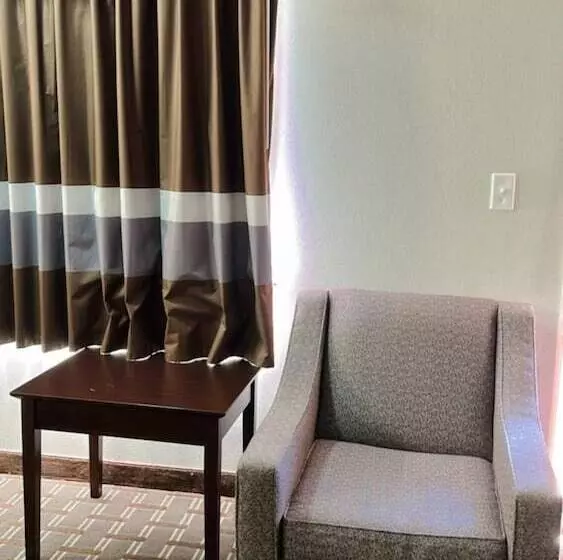 Motelli New Budget Inn