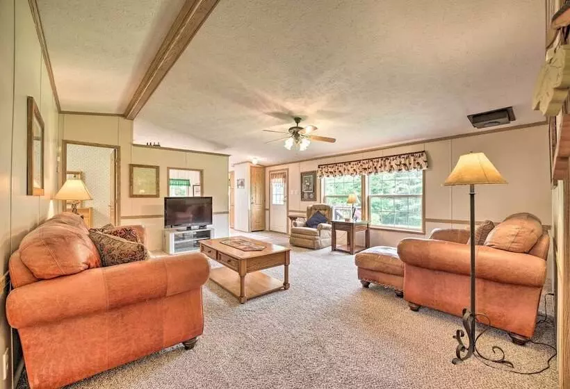 Mountain Escape: Home W/ Deck, Fire Pit, Yard