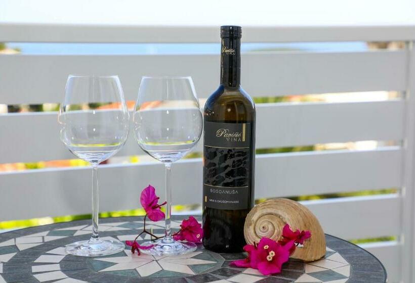 بنسيون Rooms Stella Maris