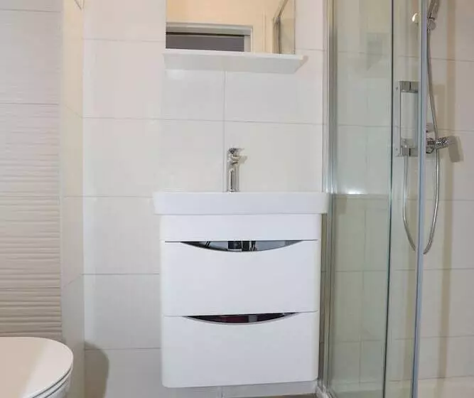 ペンション Rooms Stella Maris