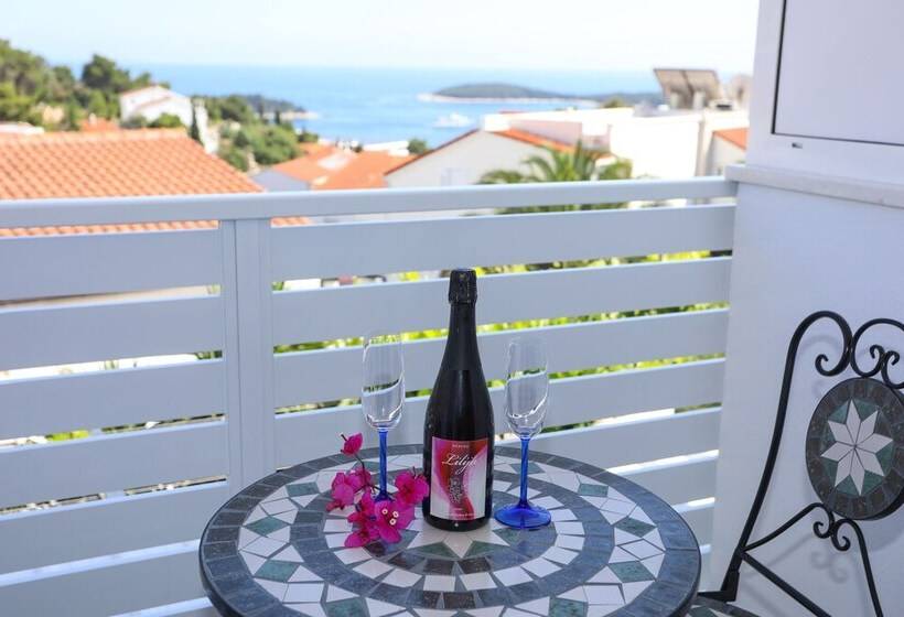 بنسيون Rooms Stella Maris