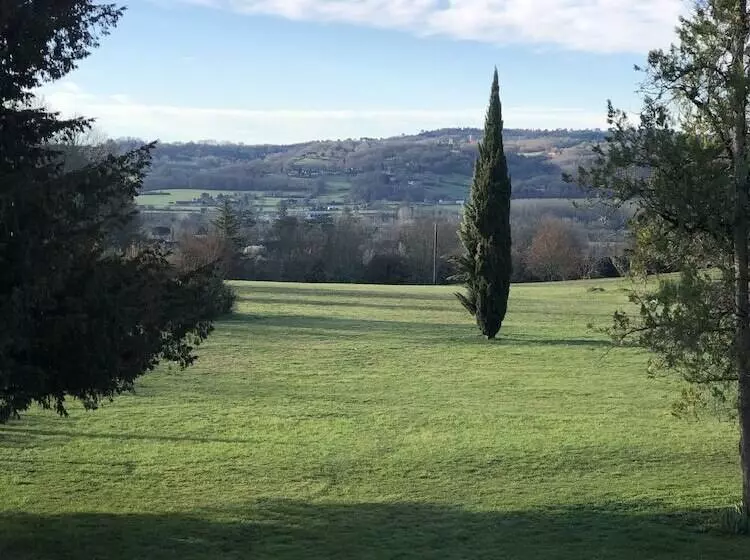 Majatalo The Grand Longere