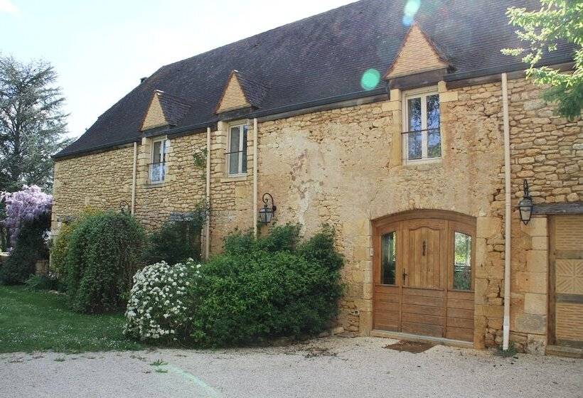 פנסיון The Grand Longere