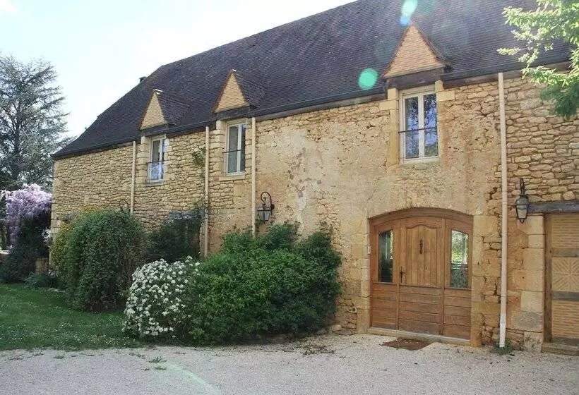 Majatalo The Grand Longere