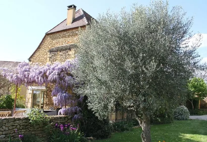 Majatalo The Grand Longere