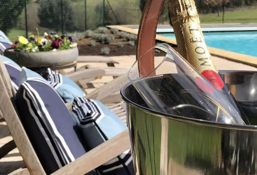 Majatalo The Grand Longere