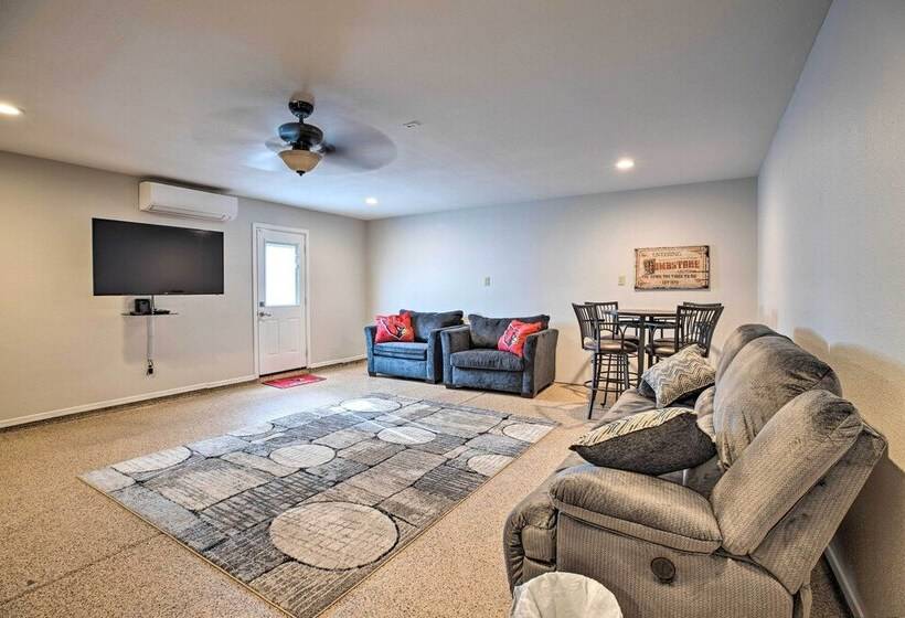 Desert Home W/ Pool: 5 Mi To Peoria Sports Complex