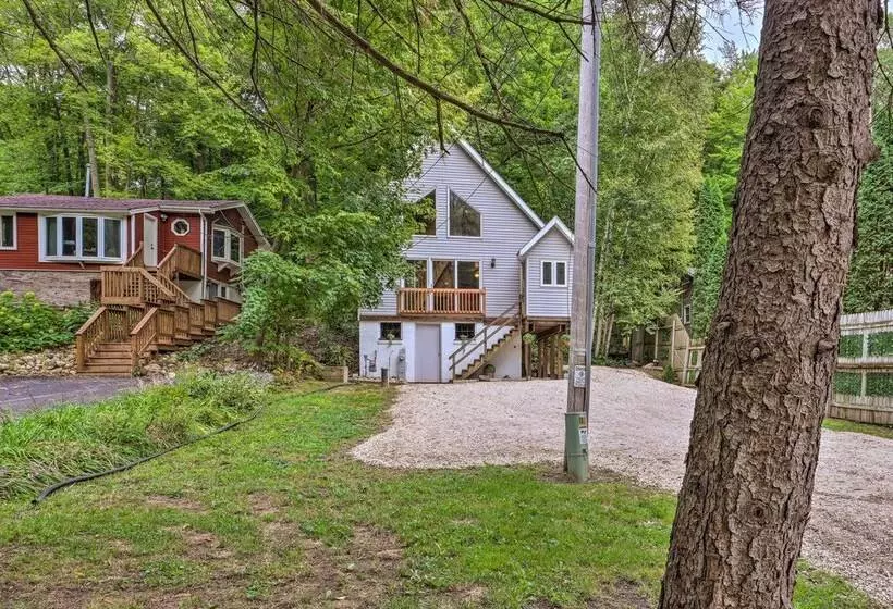 Quaint Plymouth Cabin   1 Mi To Road America!