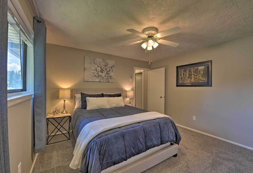 Quiet Sugar City Home < 80 Mi To Yellowstone!