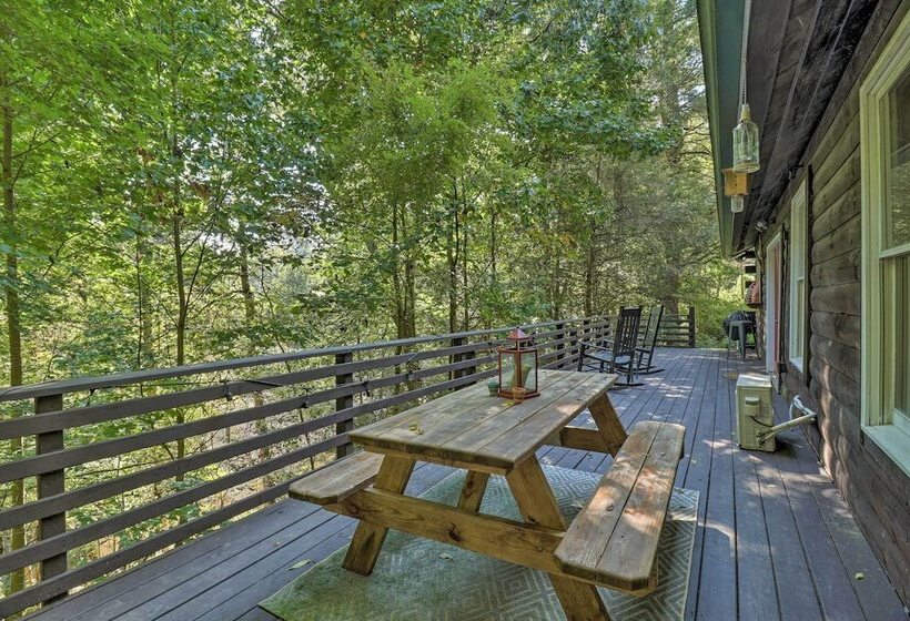 Rustic Yet Cozy Cabin W/ Fire Pit In Smokies!