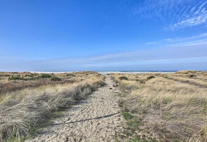 Sanderling Sea Cottages, Unit 12