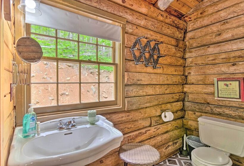 Secluded Cabin On 39 Acres In Burnsville!