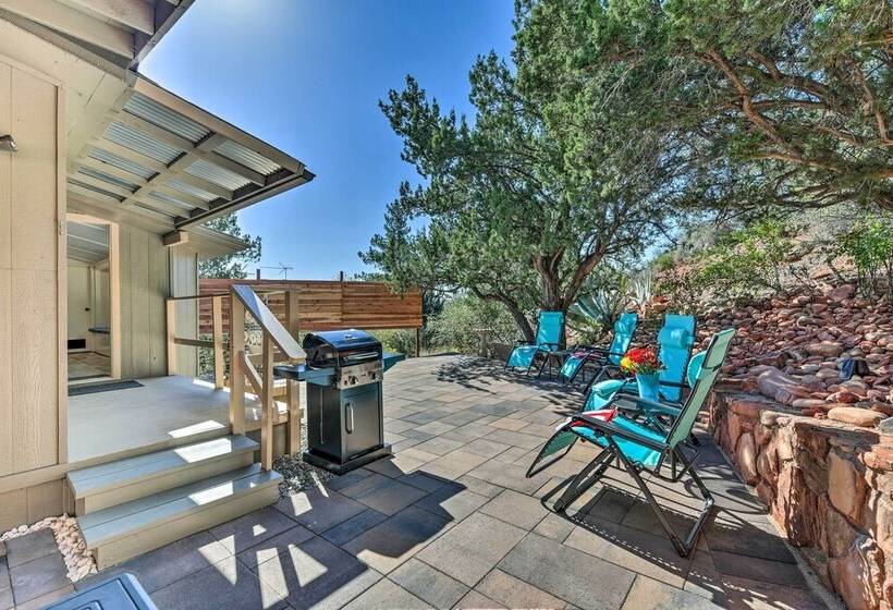 Sedona Stardust Hideaway W/ Patio & Mtn Views!