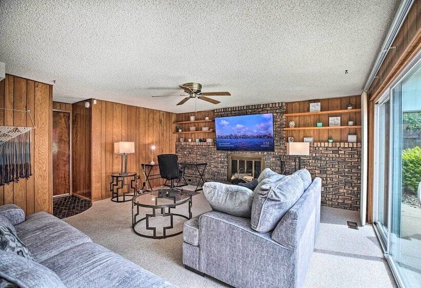 Spacious Family Glenwood Estates Home W/ Hot Tub!