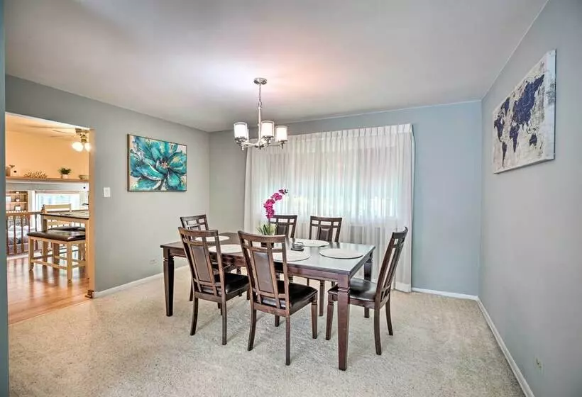 Spacious Family Glenwood Estates Home W/ Hot Tub!