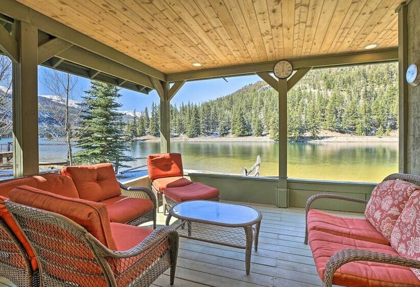 Sunsoaked Hideaway On Lake San Cristobal!