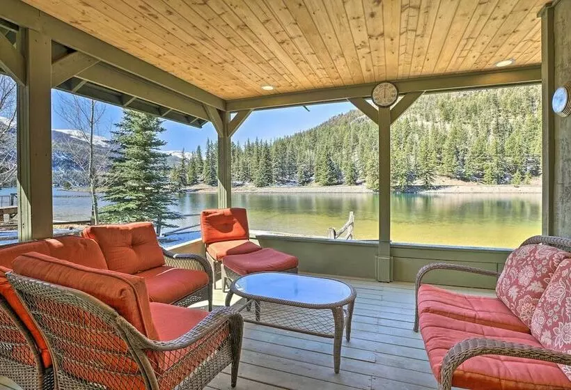 Sunsoaked Hideaway On Lake San Cristobal!