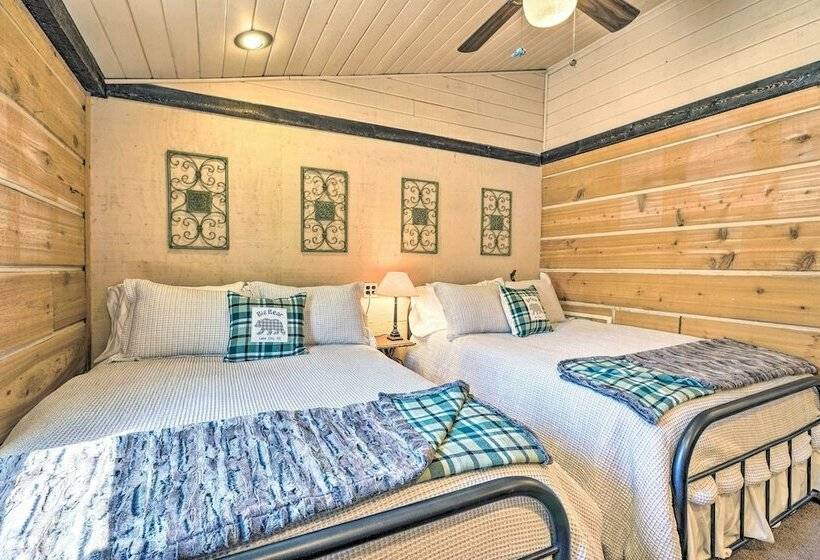 Sunsoaked Hideaway On Lake San Cristobal!