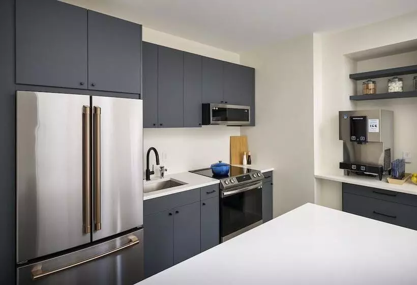 The Neighborhood Hotel New Buffalo