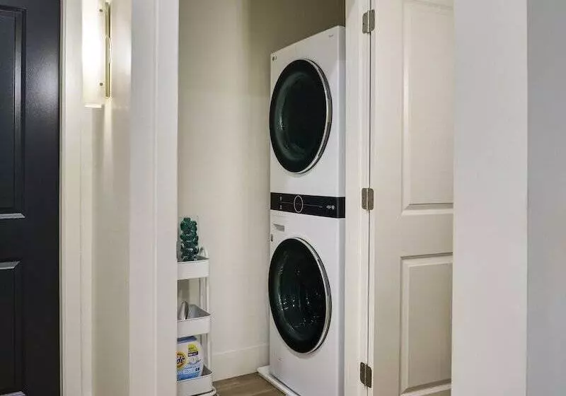 The Neighborhood Hotel New Buffalo