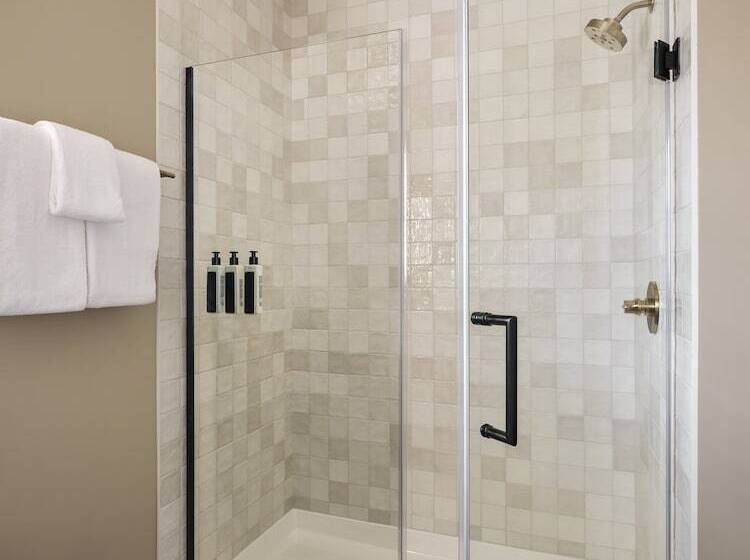 The Neighborhood Hotel New Buffalo