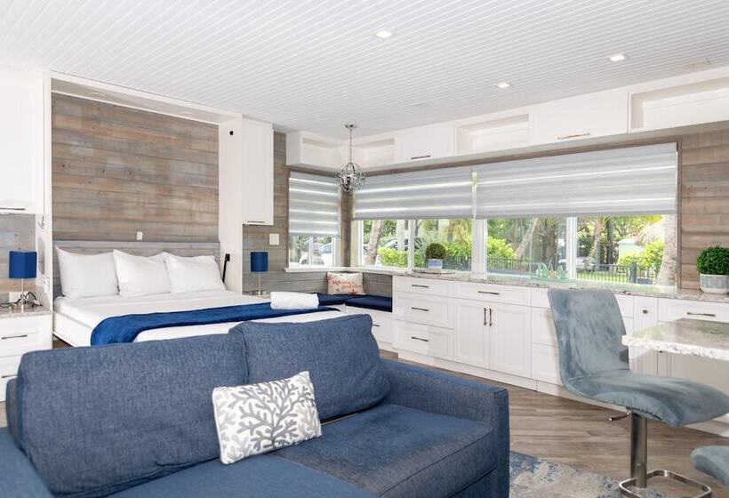 Tropic Isle Boutique