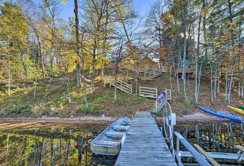 Cabin On Powell Lake W/ On Site Snowmobile Trails!