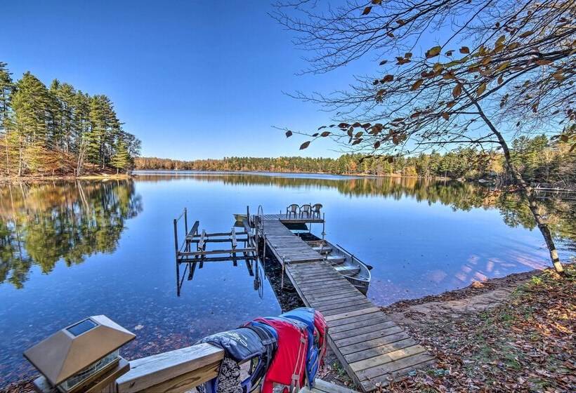 Cabin On Powell Lake W/ On Site Snowmobile Trails!
