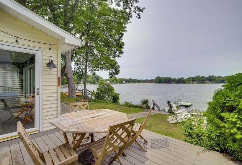 Waterfront Cable Lake Cabin W/ Grill!