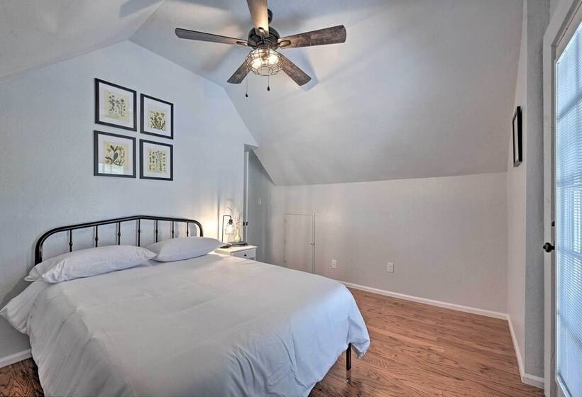 Whispering Pines Home: Fire Pit, Near Scenic Hikes