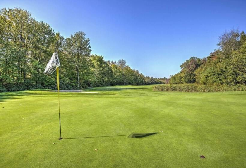 Tobyhanna Home W/ Hot Tub & Resort Amenities