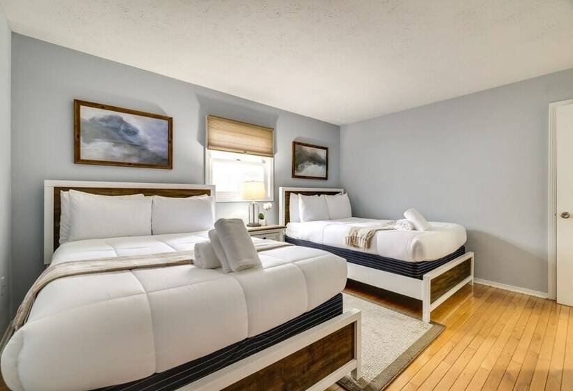 Tobyhanna Home W/ Hot Tub & Resort Amenities