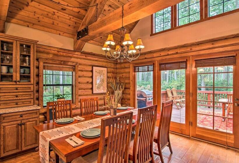 Anderson Island Cabin On Half Acre With Fire Pit!