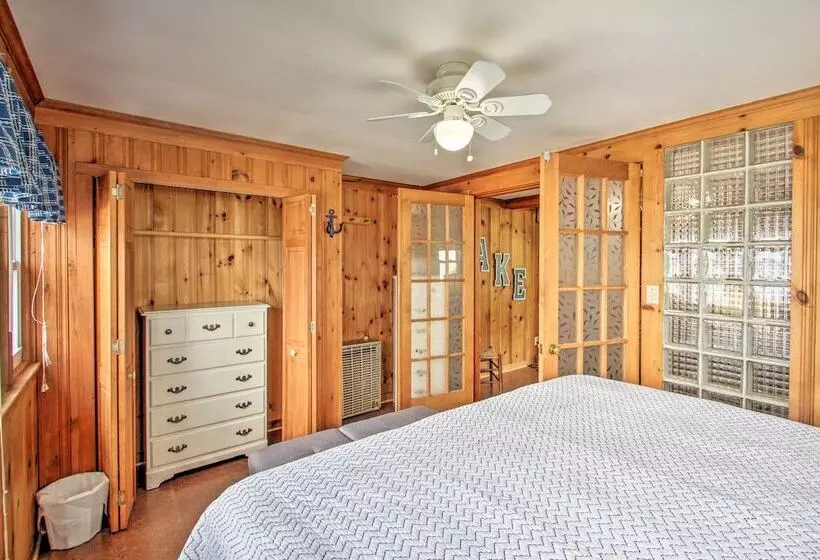 Beachfront Sebago Cottage W/ Deck + Grill!