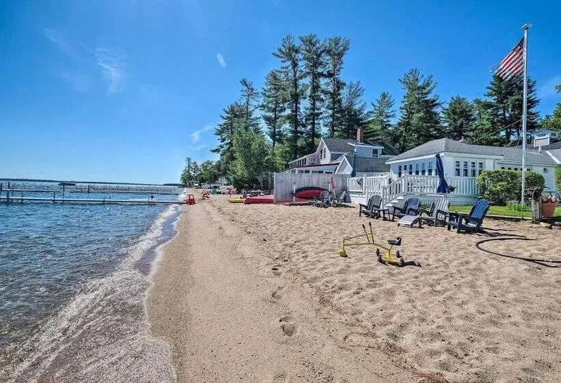 Beachfront Sebago Cottage W/ Deck + Grill!
