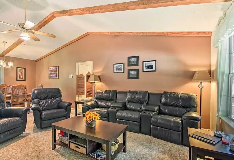 Bella Vista Home Base Near Mtn Biking & Golf!