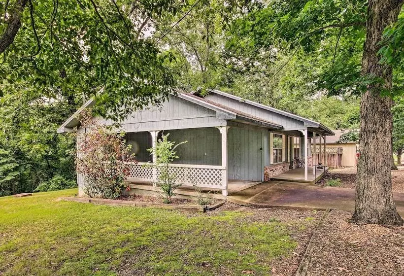 Bella Vista Home Base Near Mtn Biking & Golf!