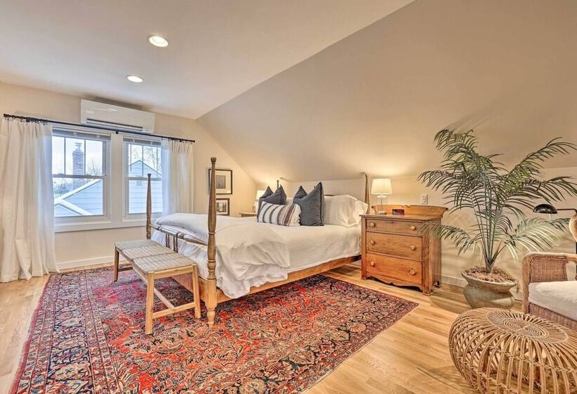 Boise Tudor Home W/ Game Room < 2 Mi To Downtown!