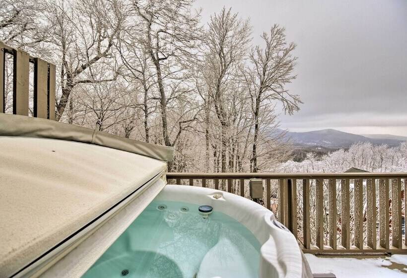 Cabin W/ Hot Tub & Mountain Views, < 5 Mi To Boone