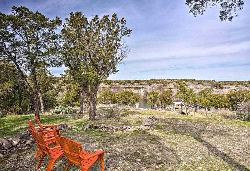 Chic Lakefront Cabin W/ Dock & Bluff Creek Views!