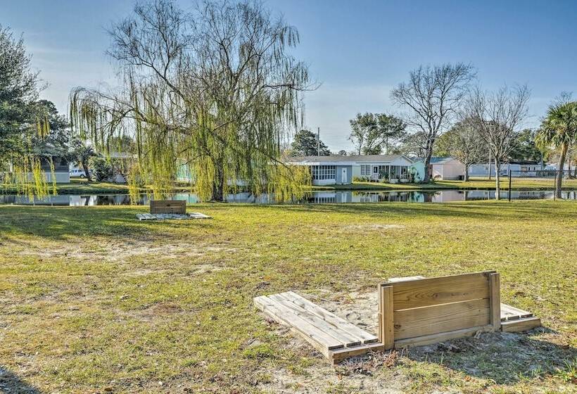 Below Deck Beach House: Walk To The Ocean!