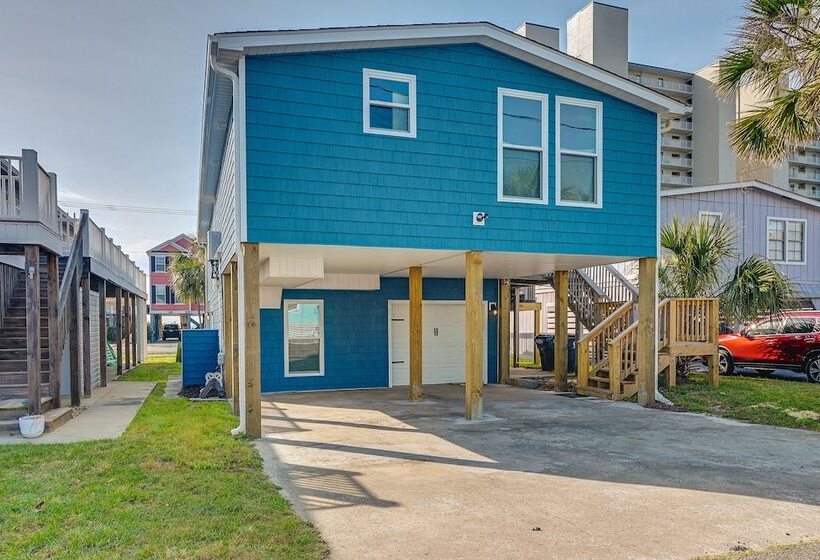 Below Deck Beach House: Walk To The Ocean!