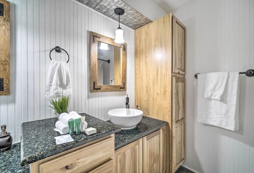 Coldspring Cottage < 1 Mi To Lake Livingston!