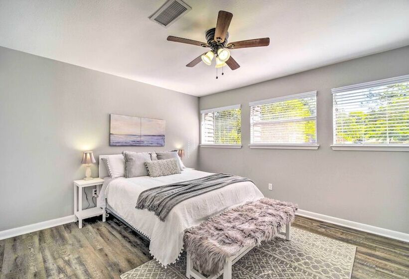 Coldspring Cottage < 1 Mi To Lake Livingston!