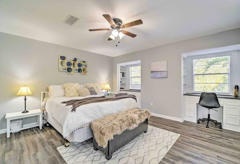 Coldspring Cottage < 1 Mi To Lake Livingston!