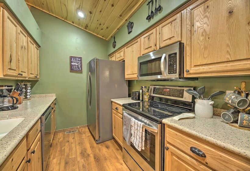 3 Mi To Fool Hollow Lake: Cozy Cabin W/ Deck