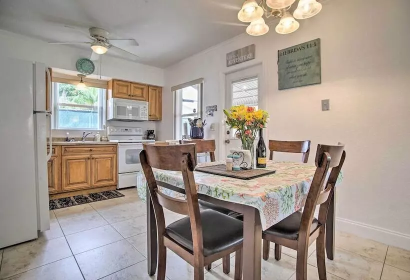 2 Mi To Boardwalk: Home W/ Grill In Dania Beach!