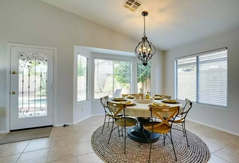 El Mirage  Sunshine House  W/ Private Pool!